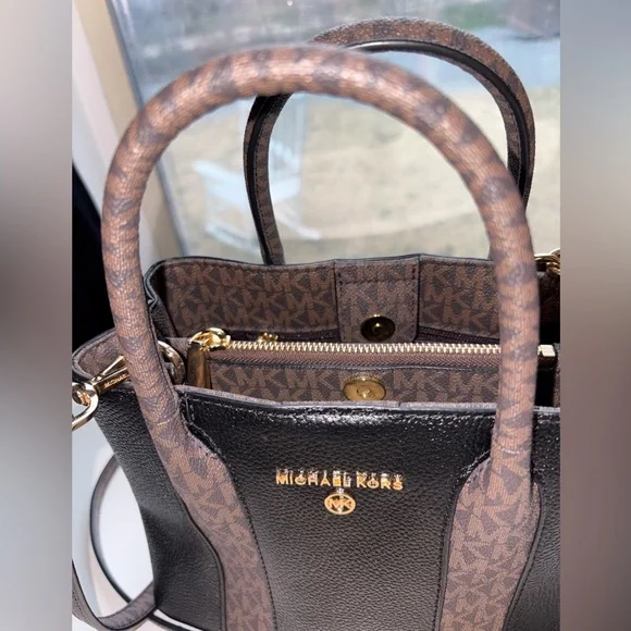 Michael Kors Black Pebbled Leather Satchel MK Logo Trim Crossbody NWOT - Picture 3 of 11